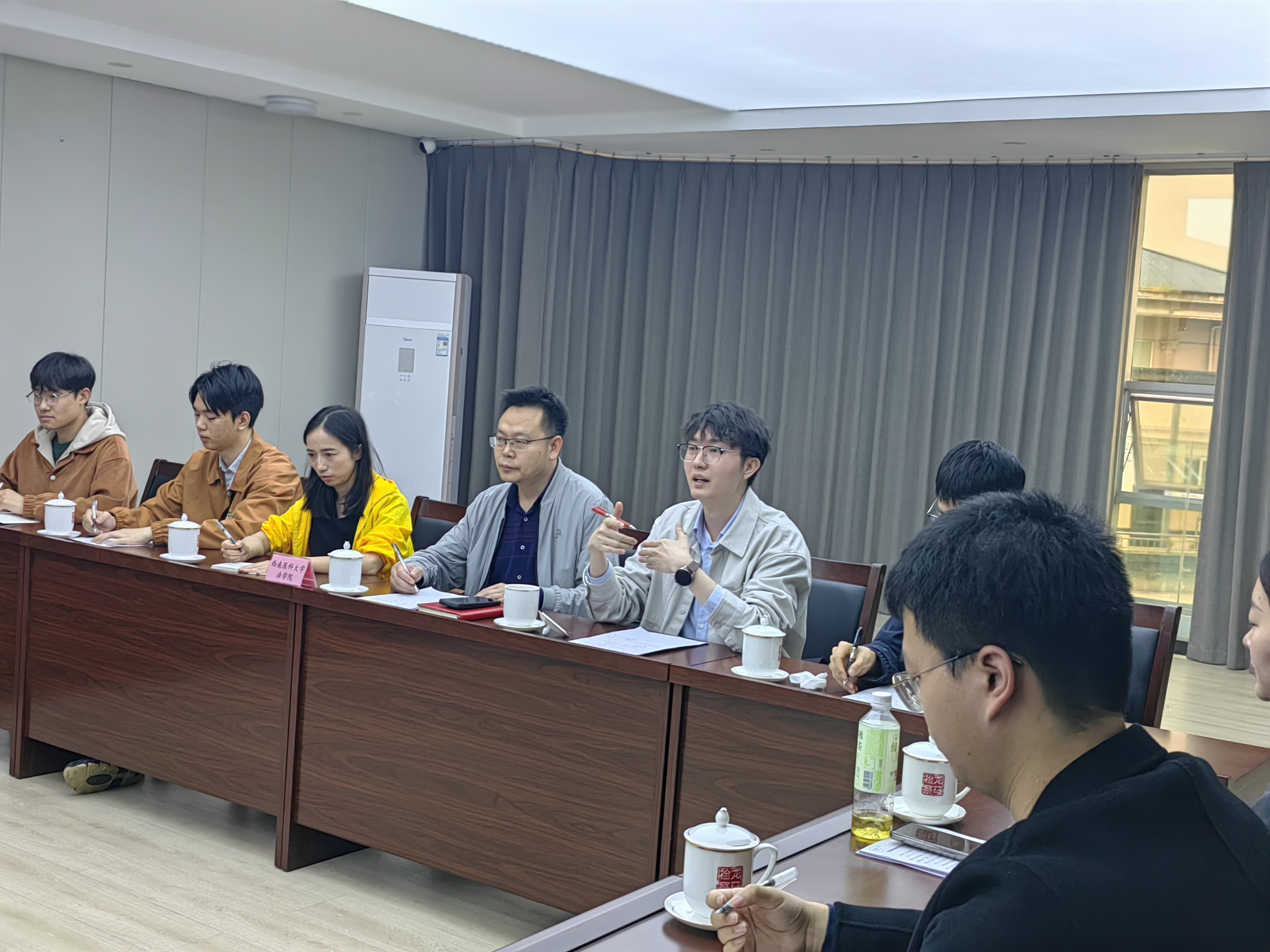 图3  K1体育青年师生代表分享心得.jpg